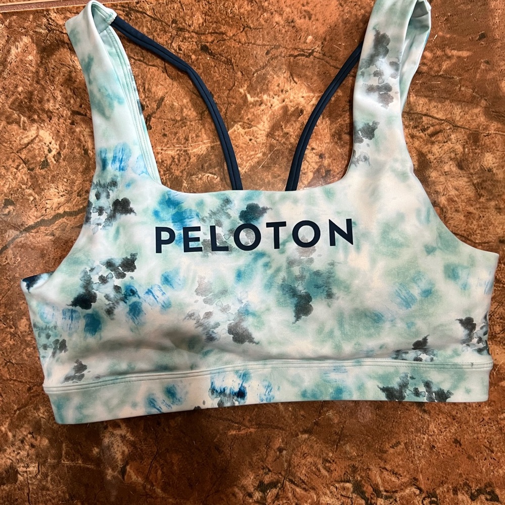 Peloton tie dye a back bra